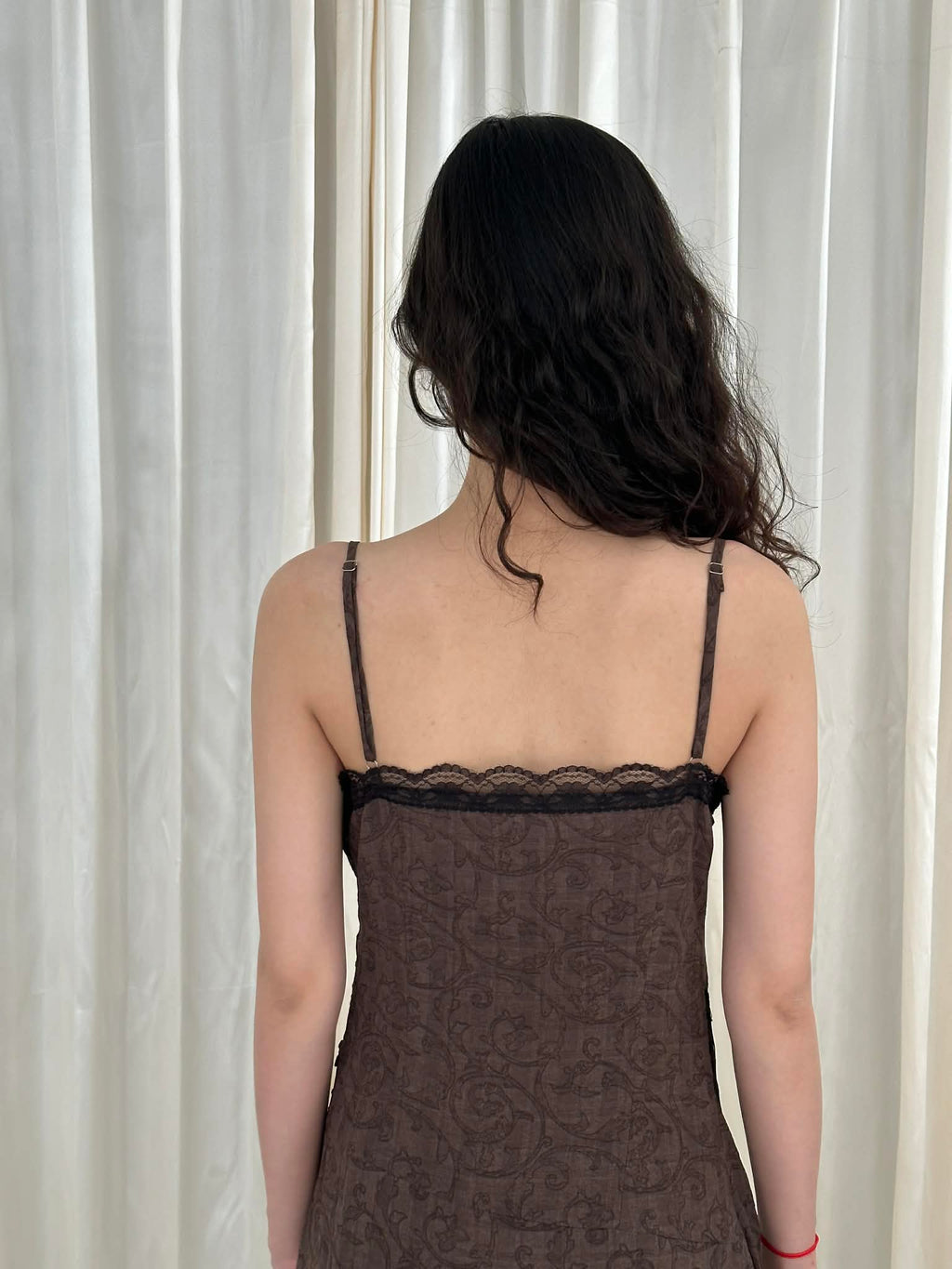 Moc Nhi dress
